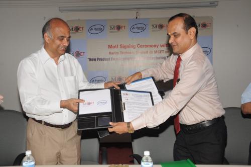 Harita-Techserv_MoU_Signing-1024x680