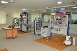 Hydraulics-Pneumatics-Stations-300x199