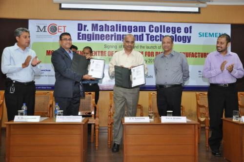 Siemens_MOU_Signing_1-1024x680