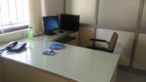 Staff_Cabin_1-1024x576